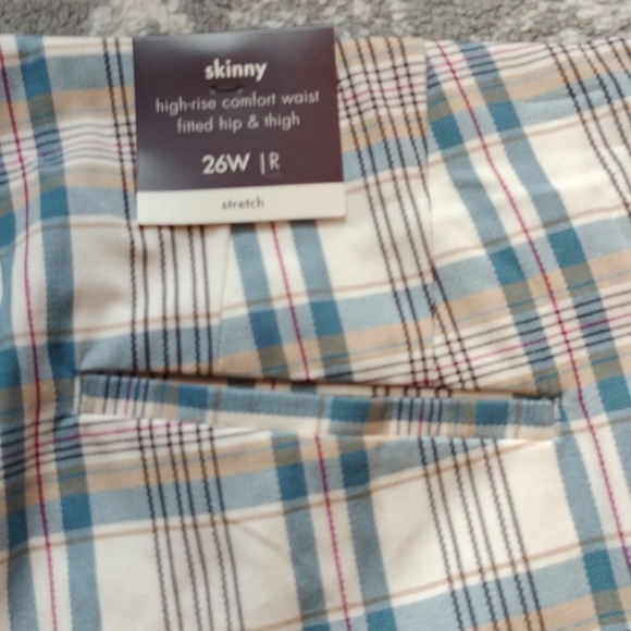 Women's plus size Ava and Viv spring colored plaid dress pants size 26w NWT - Picture 8 of 9